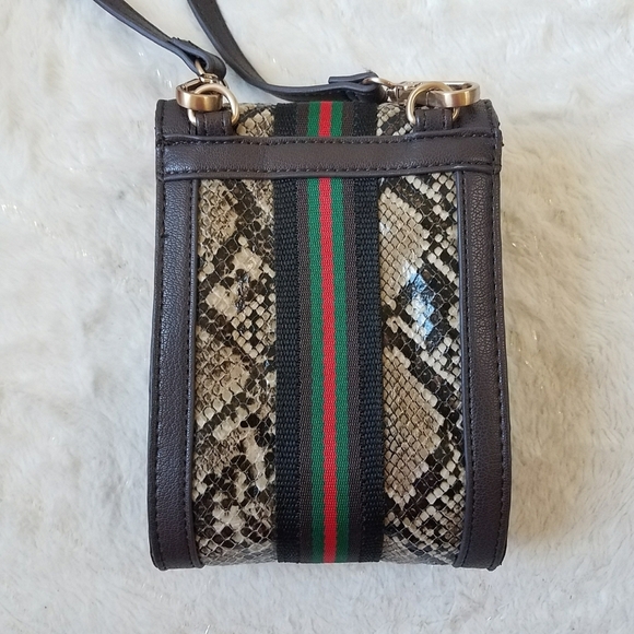 Sondra Roberts Squared Snake Print Small Crossbody - Picture 2 of 10